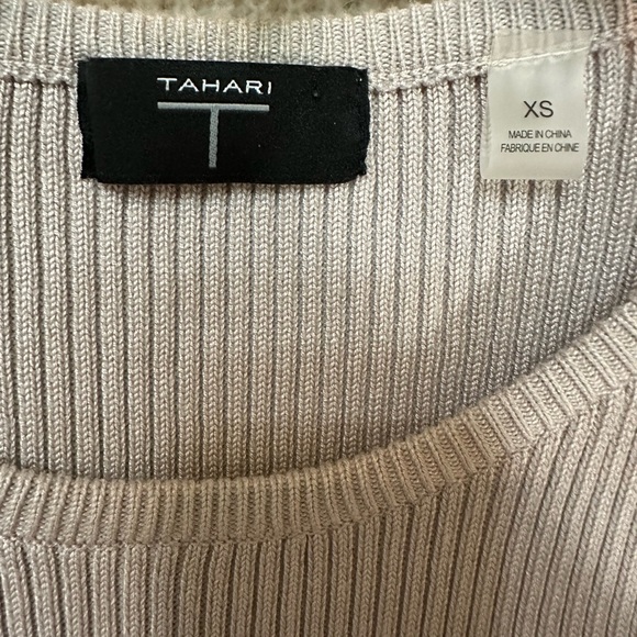 Sweater Puff Up Sleeve - Picture 2 of 2